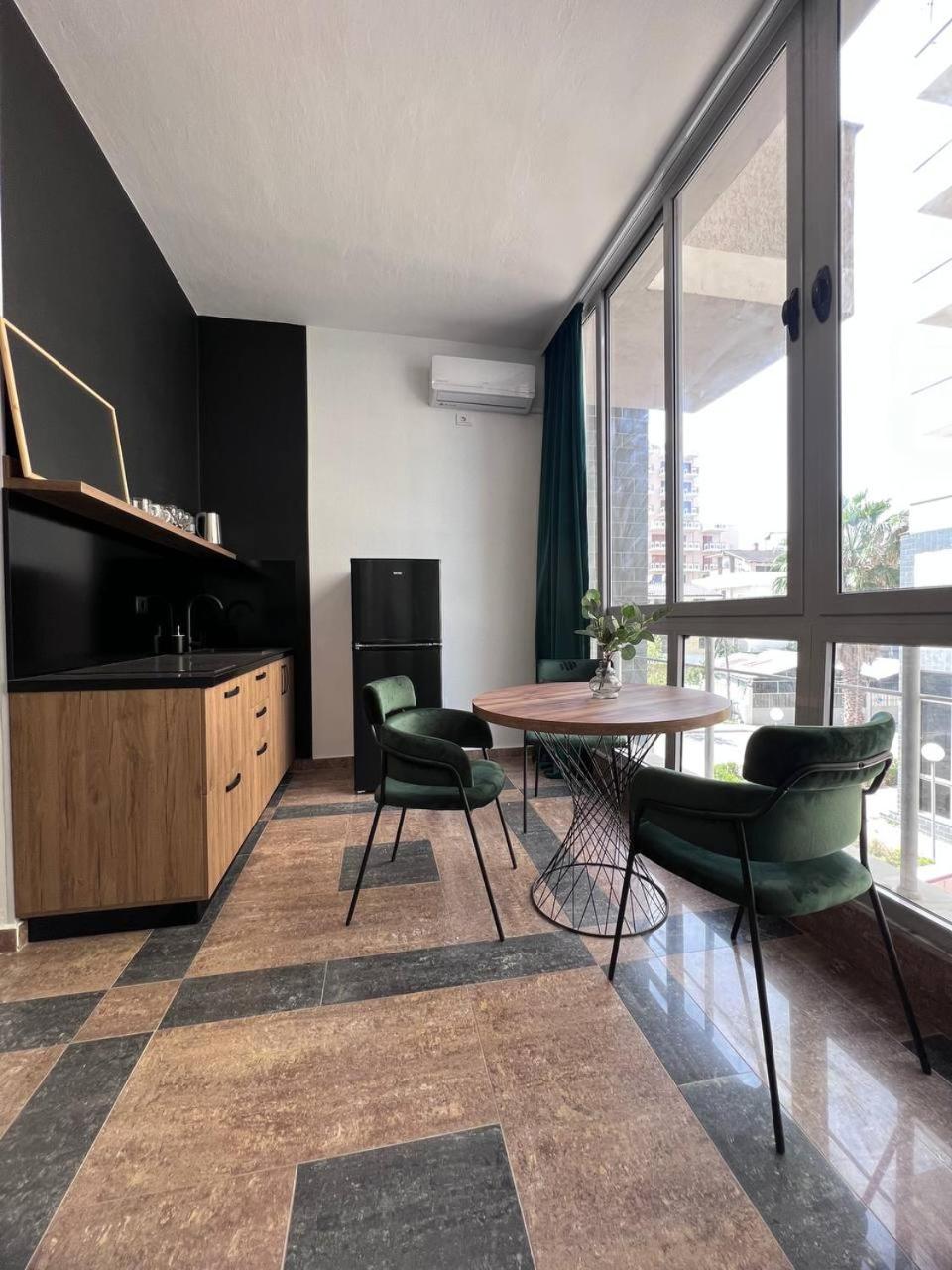 Cactus Apartments Durrës Eksteriør billede